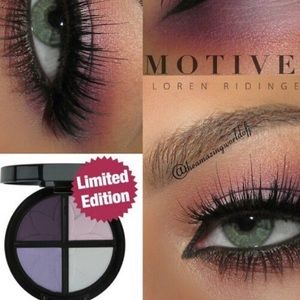 Mixed Berries Eyeshadow Palette